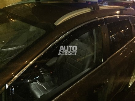 Дефлекторы боковых окон Vstar Kia Ceed Wagon (2012-) хром. молд Дефлекторы боковых окон Vstar Kia Ceed Wagon (2012-) хром. молд